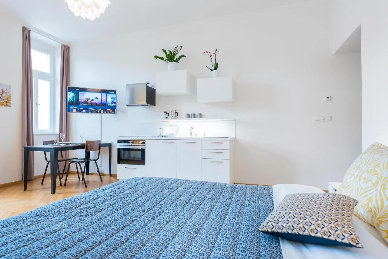 Beautiful Mala Strana Studio By Easybnb 프라하 0*,  체코