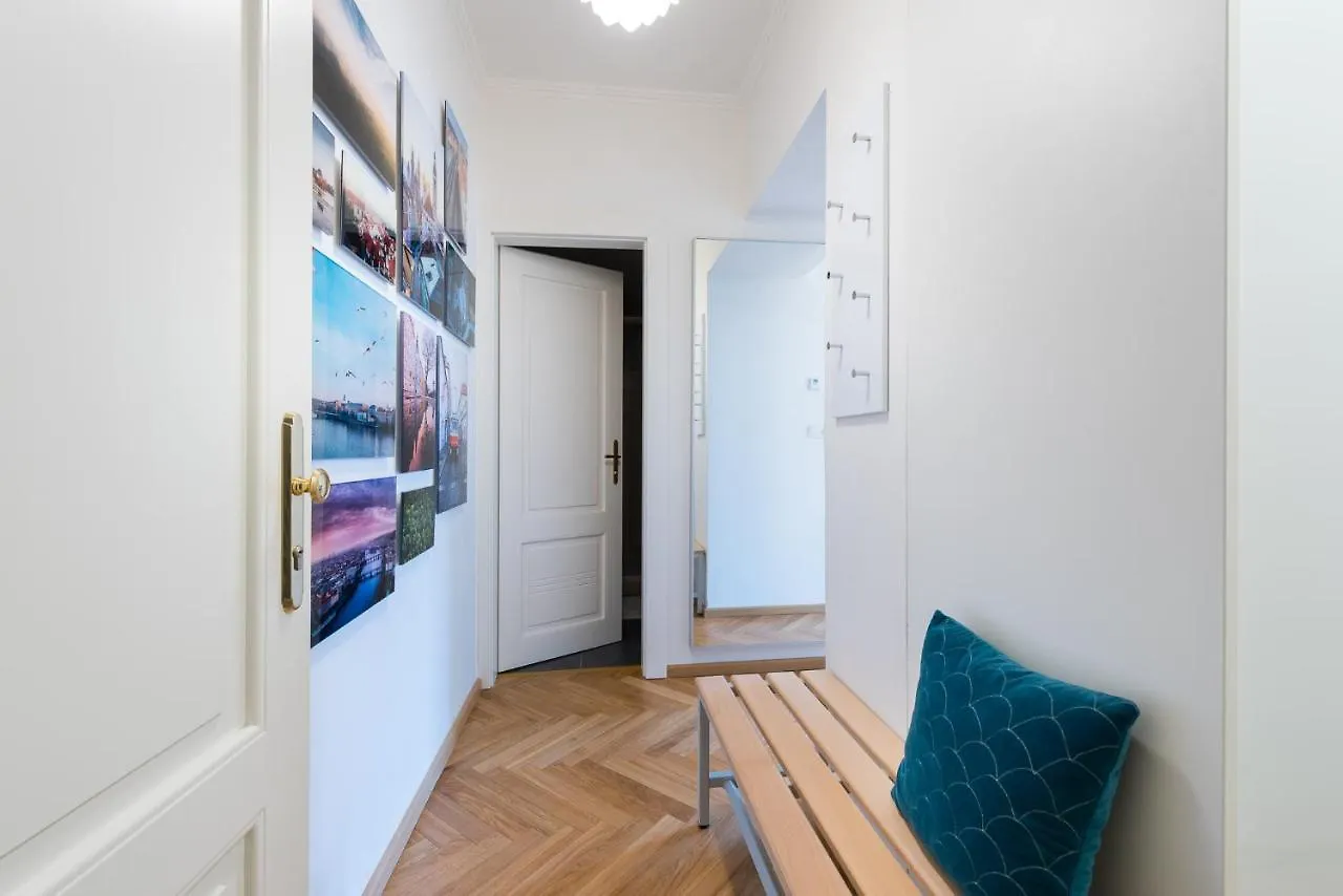 Beautiful Mala Strana Studio By Easybnb 프라하